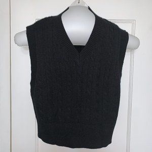 Women’s Sleeveless V-neck Sweater Tank Top
